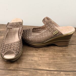 Jambu Women’s  Leather Upper Slide On High Heel Wedge Shoes | Sport Wedge | 10M